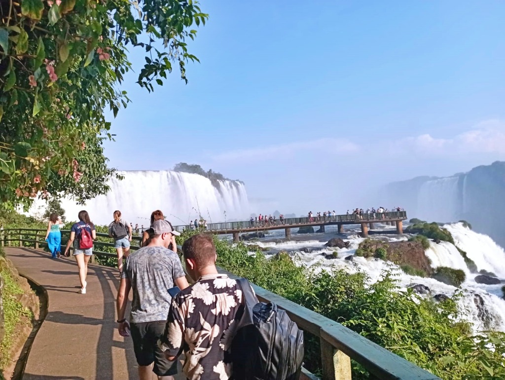 Curso de Geografia realiza trabalho de campo na Tríplice Fronteira