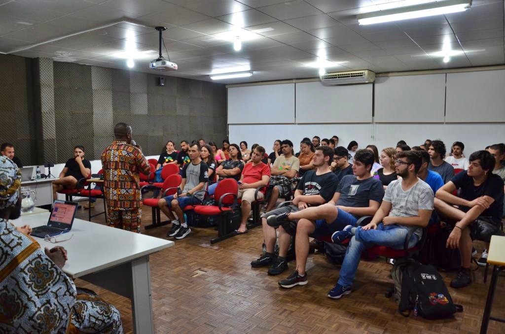 Curso de História promove Mesa Redonda sobre Histórias Africanas decoloniais