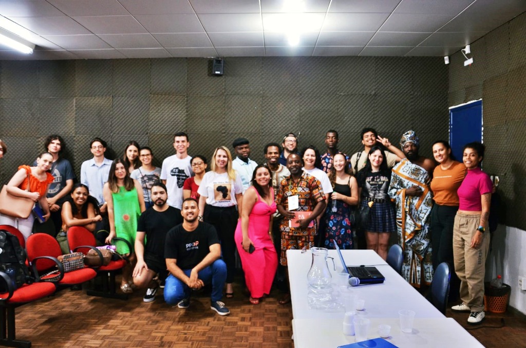 Curso de História promove Mesa Redonda sobre Histórias Africanas decoloniais