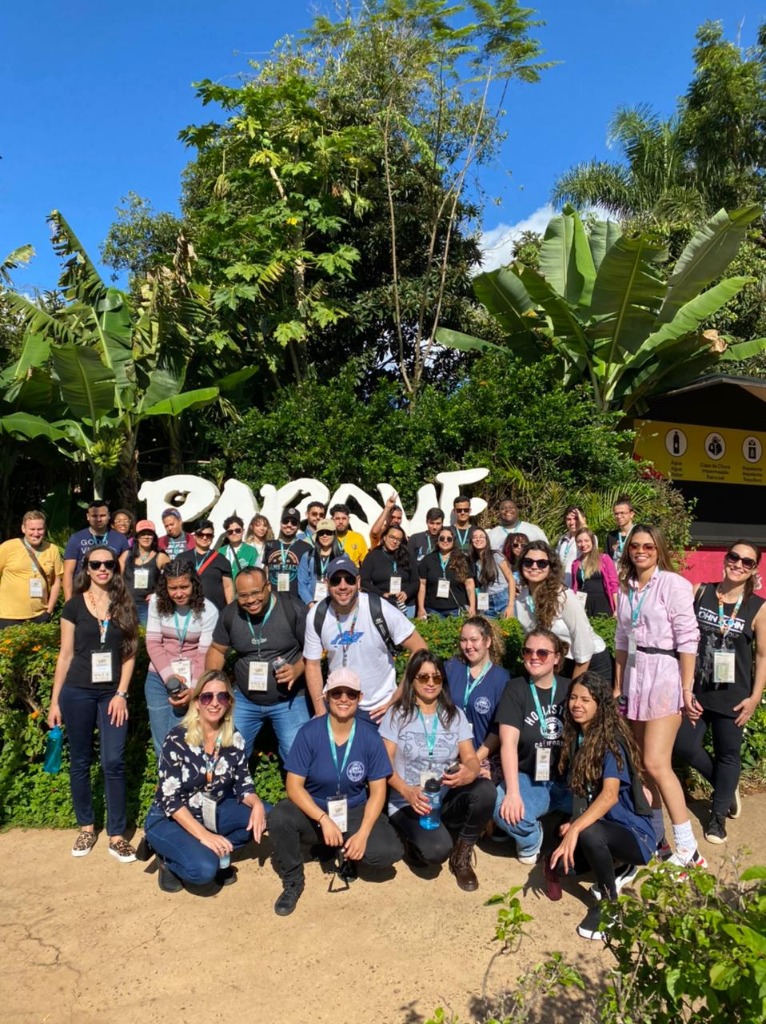 03 Grupo em visita técnica - Parque das Aves.jpeg