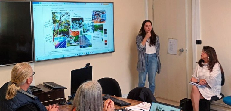 Projeto arquitetônico da nova sede da Reitoria é apresentado durante reunião (2).jpeg