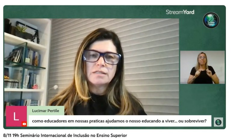 Unespar apresenta experiências de inclusão no ensino superior em evento internacional